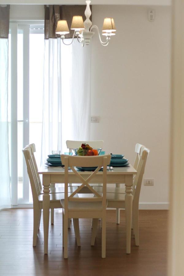 Whitehouse- Monopoli Apartment Exterior foto