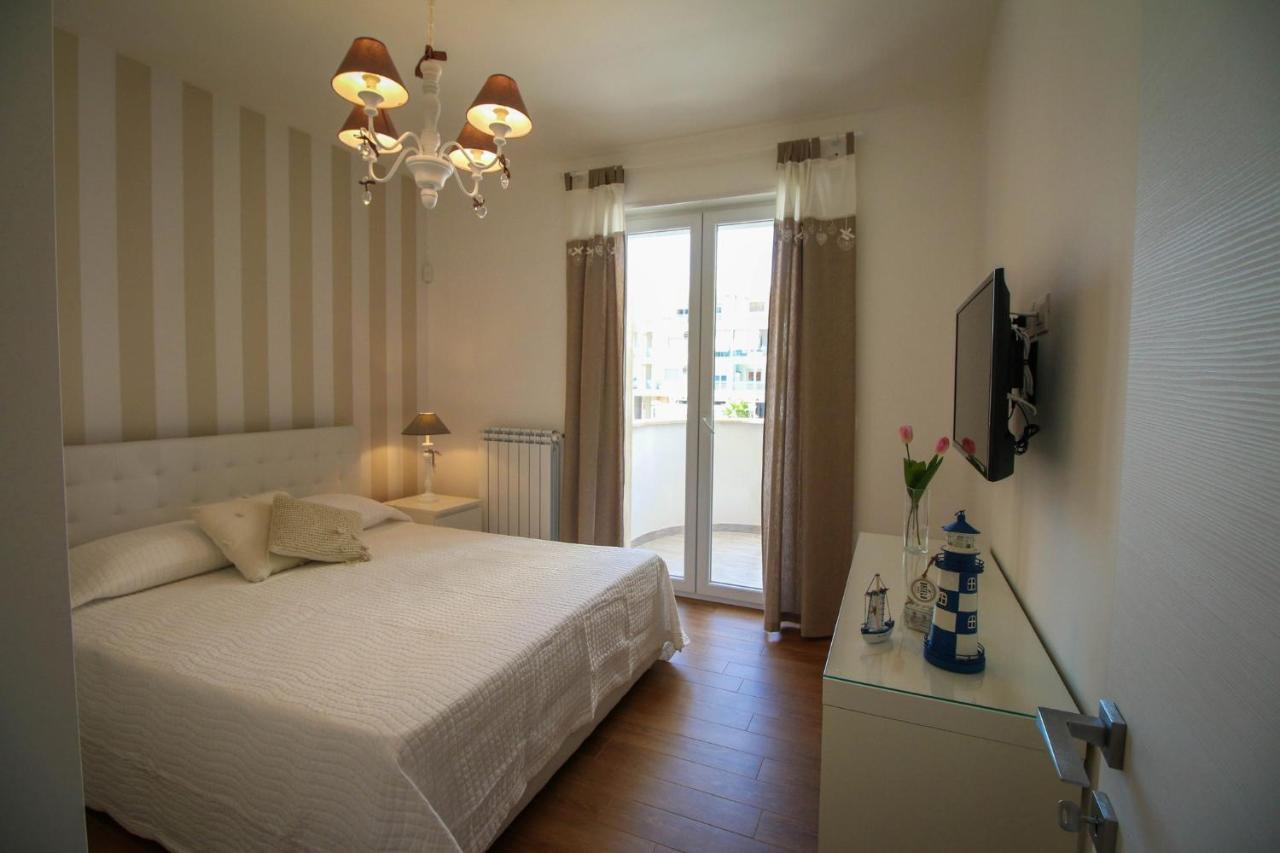 Whitehouse- Monopoli Apartment Exterior foto